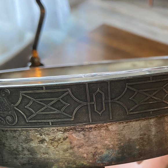 Benedict Period Plate Chinese Chippendale Divided Snack Dish | E.P.N.S. B.M.M. - Picture 10 of 10